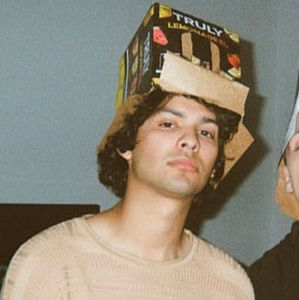 Meet your Posher, Captain